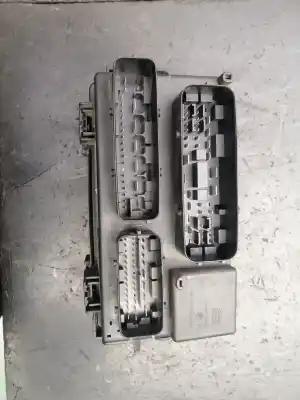 Second-hand car spare part FUSE BOX UNIT for OPEL CORSA D (S07)  OEM IAM references 13217392  