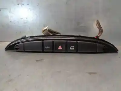 Second-hand car spare part hazard warning lights for jaguar xj (x350, x358) 4.2 oem iam references 2w9311b650ad