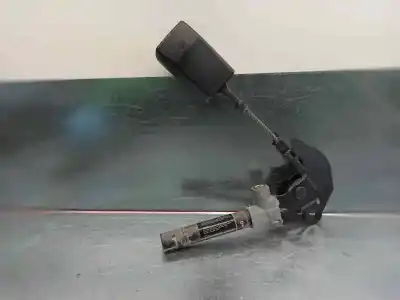 Pezzo di ricambio per auto di seconda mano gancio cintura anteriore destro per bmw serie 7 (e38) 725tds riferimenti oem iam 0466cf5192