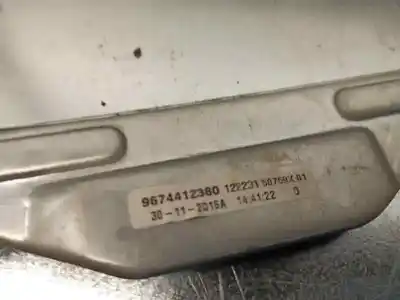 Second-hand car spare part passenger side right window regulator for citroen c-elysée exclusive oem iam references 9677416880  