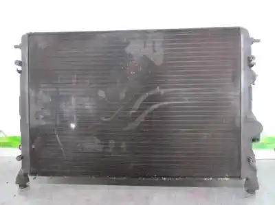 Pièce détachée automobile d'occasion radiateur d'eau pour renault scenic (ja..) 1.9 dci authentique références oem iam 8200062391a  868405p