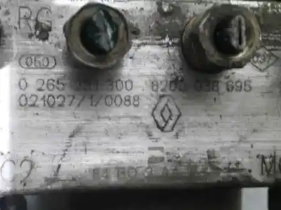 Pezzo di ricambio per auto di seconda mano abs per renault megane ii sedán (lm0/1_) 1.9 dci (lm0g lm1g lm2c) riferimenti oem iam 8200038695  0265231300