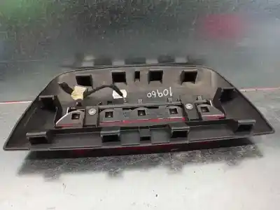 Pezzo di ricambio per auto di seconda mano luce freno centrale per citroen c-elysée exclusive riferimenti oem iam 9800282377  