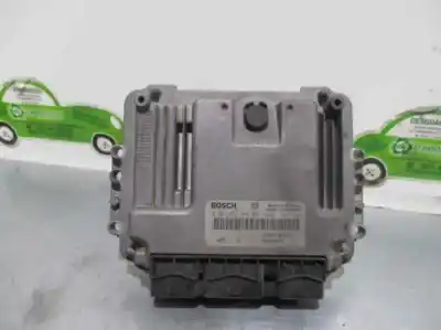 Pièce détachée automobile d'occasion CALCULATEUR MOTEUR ECU pour RENAULT MEGANE II BERLINA 3P  Références OEM IAM 8200310863  0281011549