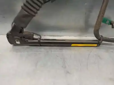 Автозапчасти б/у натяжитель левой подушки безопасности за opel corsa c 1.0 12v ссылки oem iam 09114885  041217970