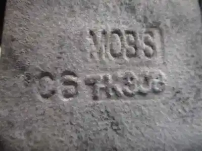 Pezzo di ricambio per auto di seconda mano pinza freno anteriore destra per kia cee´d 1.6 crdi cat riferimenti oem iam m086c67k808  