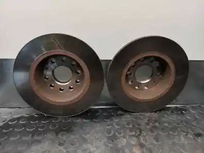 Автозапчасти б/у задний тормозной диск за volkswagen passat b6 variant (3c5) 2.0 tdi ссылки oem iam 1k0615601ad  