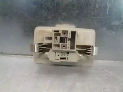 Second-hand car spare part interior light for mazda 2 (de_, dh_) 1.3 (de3fs) oem iam references   