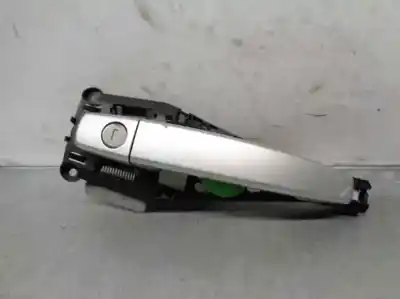 Pièce détachée automobile d'occasion POIGNÉE DE PORTE AVANT GAUCHE pour CHEVROLET CRUZE  Références OEM IAM 92233089  
