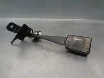 Peça sobressalente para automóvel em segunda mão chicote / encaixe cinto segurança dianteiro esquerdo por citroen c4 cactus 1.2 thp 110 referências oem iam 98009728xt