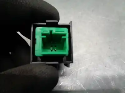 Second-hand car spare part switch for citroen c4 cactus 1.2 thp 110 oem iam references 9806130080  