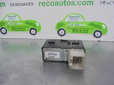 Peça sobressalente para automóvel em segunda mão botão / interruptor elevador vidro traseiro esquerdo por dodge caliber 1.8 16v cat referências oem iam 56040693ad  