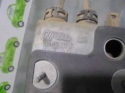 Автозапчасти б/у рычаг переключения передач за volkswagen caddy ka/kb (2k) 1.9 tdi (bsu) ссылки oem iam 1t0711049ad  1k0711061a
