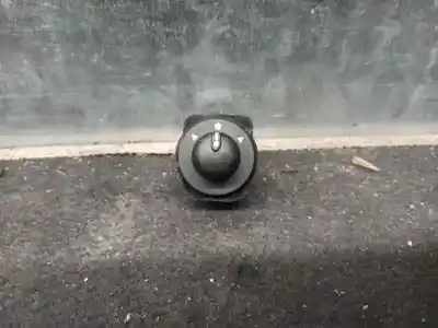 Second-hand car spare part rearview side mirror switch for fiat doblo cargo 1.3 16v jtd cat oem iam references 735511514