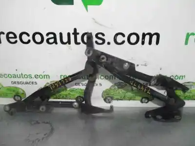 Second-hand car spare part trunk lid hinge for audi a8 (d2) 2.8 oem iam references 4d0827300a