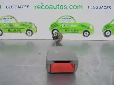 Автозапчасти б/у крюк для пояса за volkswagen new beetle (9c1/1c1) 1.9 tdi ссылки oem iam 1c0858676  