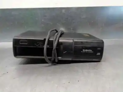 Peça sobressalente para automóvel em segunda mão sistema de áudio / rádio cd por subaru legacy berl./familiar b11 (bd/bg) 2.5 cat referências oem iam h6250ac510