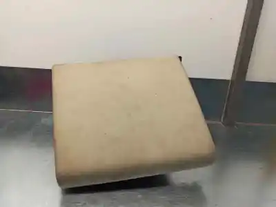 Автозапчастина б/у бардачок для land rover range rover (lm) 3.0 td6 посилання на oem iam 8262214  