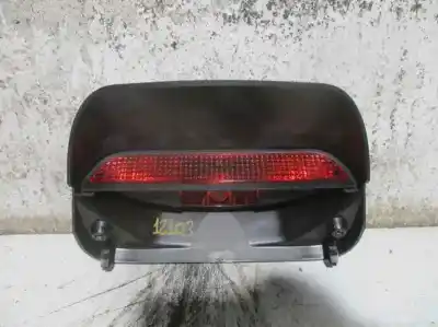 Peça sobressalente para automóvel em segunda mão farolim de travão central por dacia sandero ii 1.0 sce 75 (b8jc, b8jd) referências oem iam 265987418r