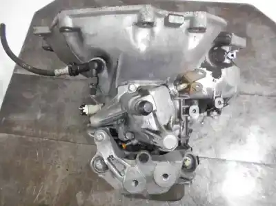 Second-hand car spare part gearbox for opel corsa c (x01) 1.7 dti (f08 f68) oem iam references f17w355 cesta 13 a10732f17w355