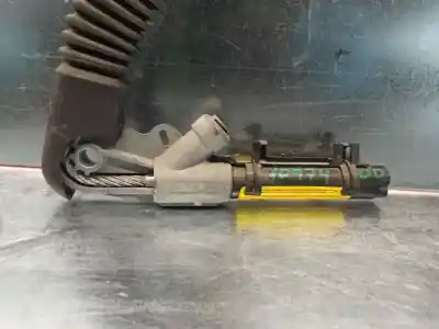 Автозапчастина б/у правий натяжач подушки безпеки для land rover range rover (lm) 3.0 td6 посилання на oem iam evb000580puy  33026750