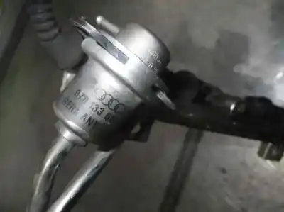 Автозапчастина б/у рампа инжектора для audi a8 (d2) 2.8 посилання на oem iam 078133681aj  