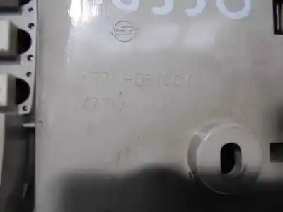 Автозапчастина б/у внутрішне світло для ssangyong rexton / rexton ii (gab_) 2.7 xdi посилання на oem iam 7771008100  7771008000