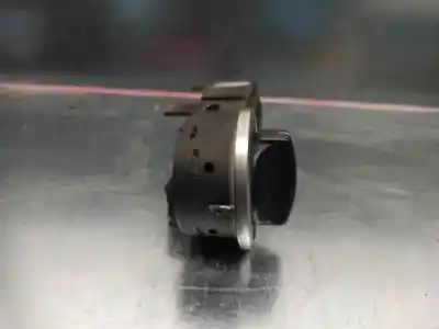 Автозапчастина б/у управління світлом для land rover range rover (lm) 3.0 td6 посилання на oem iam lrgyud000161  