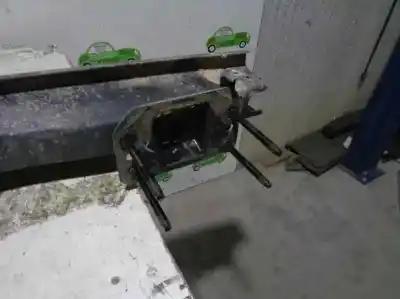 Автозапчастина б/у підсилення заднього бампера для land rover range rover (lm) 3.0 td6 посилання на oem iam dqe000022  