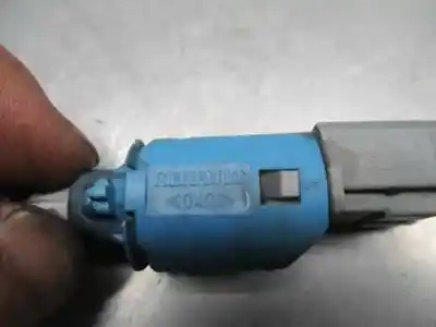 Second-hand car spare part switch for renault grand scénic ii (jm0/1_) 1.9 dci (jm0g, jm12, jm1g, jm2c) oem iam references 8200168239b  8200168239b