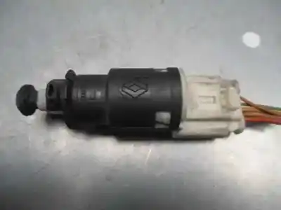Pezzo di ricambio per auto di seconda mano interruttore per renault grand scénic ii (jm0/1_) 1.9 dci (jm0g, jm12, jm1g, jm2c) riferimenti oem iam 8200276361  