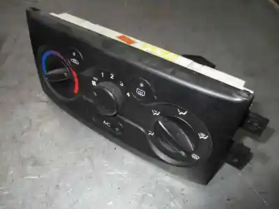 Peça sobressalente para automóvel em segunda mão comando de sofagem (chauffage / ar condicionado) por daewoo kalos (klas) 1.2 referências oem iam   