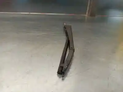 Автозапчастина б/у лівий передній ручок склоочисника для land rover range rover (lm) 3.0 td6 посилання на oem iam 977  