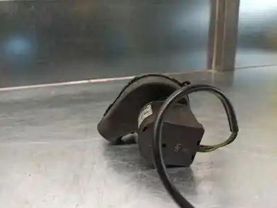 Автозапчастина б/у водяна бомба для land rover range rover (lm) 3.0 td6 посилання на oem iam 30950012  