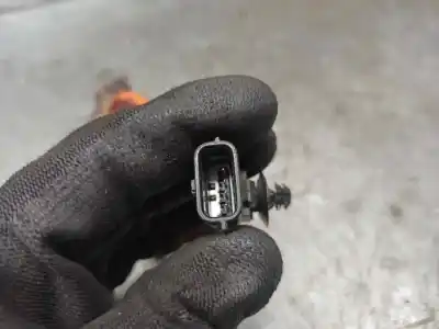 Peça sobressalente para automóvel em segunda mão sonda lambda por dacia dokker 1.6 cat (bivalent. gasolina / gpl) referências oem iam 8200495791  226a40713r