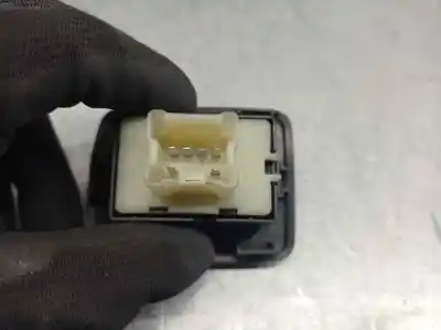 Автозапчастина б/у передній правий віконний вимикач для dacia dokker 1.6 cat (bivalent. gasolina / gpl) посилання на oem iam 254217475r  