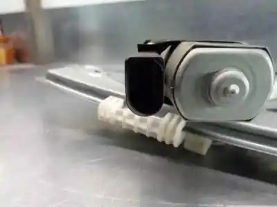 Peça sobressalente para automóvel em segunda mão elevador de vidros dianteiro direito por smart coupe fortwo coupe (45kw) referências oem iam a4517200646  