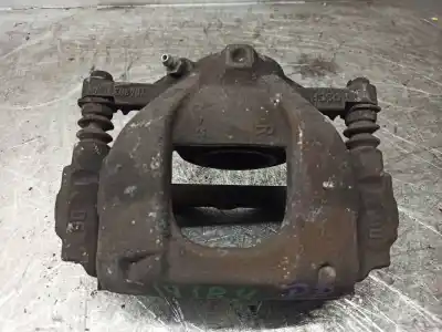 Peça sobressalente para automóvel em segunda mão pinça de travão dianteira direita por toyota verso (_r2_) 2.0 d-4d (aur20_) referências oem iam 4773002361