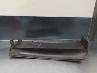 Автозапчастина б/у аераційна решіта для land rover range rover (lm) 3.0 td6 посилання на oem iam 51137026903  