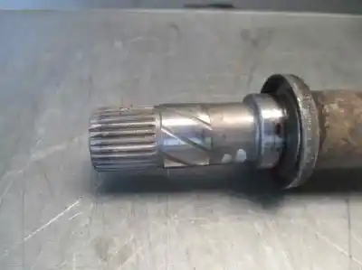 Pezzo di ricambio per auto di seconda mano trasmissione anteriore destra per renault clio ii fase ii (b/cb0) 1.5 dci diesel 64 cv / 47 kw riferimenti oem iam 8200538738 x65 bj87lacbr385