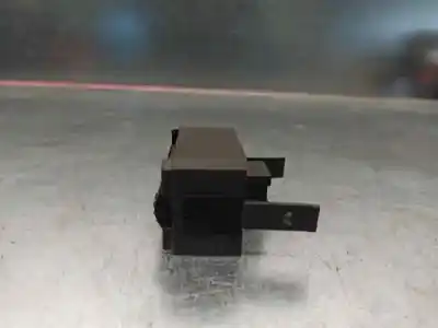 Second-hand car spare part headlights switch for volkswagen caddy ka/kb (2k) 1.9 tdi oem iam references 2k0941333a  