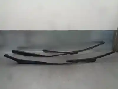 Second-hand car spare part front right windshield wiper arm for audi a1 (8xk) adrenalin oem iam references 8x1955408a1p9  8x1955407a1p9