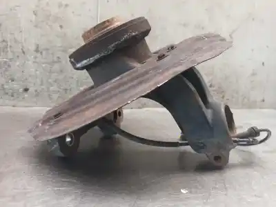 Second-hand car spare part front right knuckle for bmw x3 (e83) 3.0 d oem iam references 31213412020  