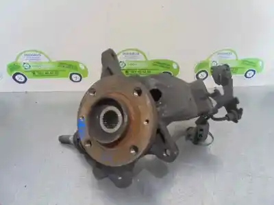 Pièce détachée automobile d'occasion MOYEU DE ROUE AVANT DROITE pour PEUGEOT 406 BERLINA (S1/S2)  Références OEM IAM   