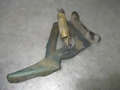 Pièce détachée automobile d'occasion charnière de capot pour ssangyong musso 2.3 diesel cat références oem iam   