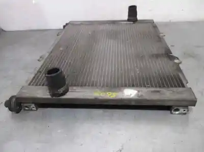 Pezzo di ricambio per auto di seconda mano radiatore d acqua per renault clio ii fase ii (b/cb0) 1.5 dci diesel 65 cv / 48 kw riferimenti oem iam 8200104322  
