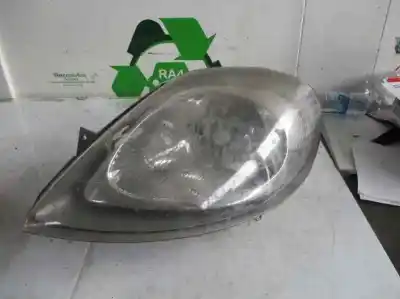 Recambio de automóvil de segunda mano de FARO IZQUIERDO para OPEL VIVARO  referencias OEM IAM   