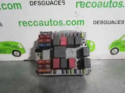 Gebrauchtes Autoersatzteil RELAIS SICHERUNGSKASTEN Multifunktionsrelais zum ALFA ROMEO 147 (190)  OEM-IAM-Referenzen 51742420  127042