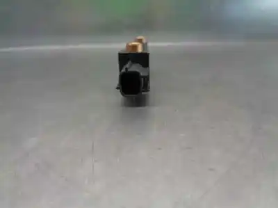 Peça sobressalente para automóvel em segunda mão sensor por seat exeo berlina (3r2) 2.0 tdi referências oem iam 8e0959643b  