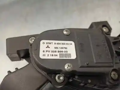 Автозапчастина б/у педальний потенціометр для smart forfour 1.3 cat посилання на oem iam a4543000304  6pv00886600